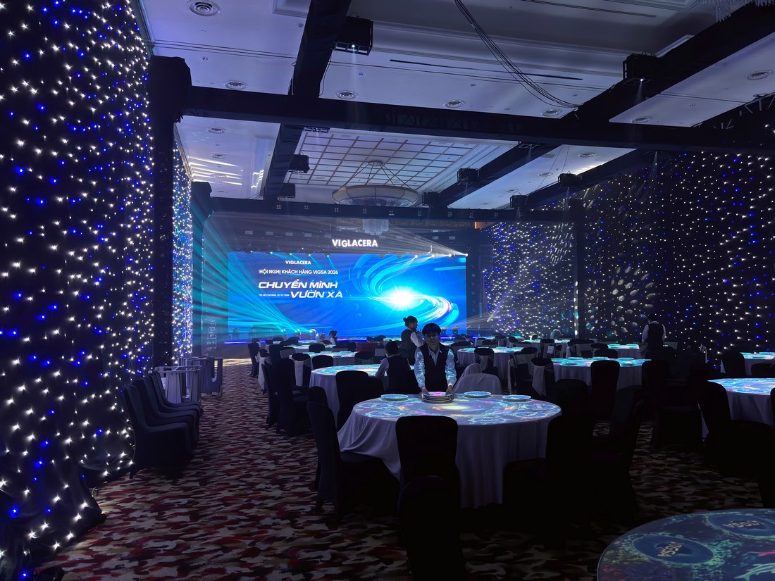 Không gian bàn tiệc Gala Dinner VIGSA 2026 tại Grand Hồ Tràm