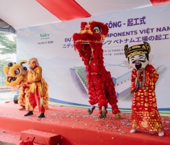 BỐ TRÍ SÂN KHẤU VÀ KHU NGHI THỨC LỄ KHỞI CÔNG | HOÀNG QUÂN EVENT SOLUTIONS