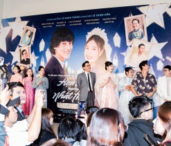 PREMIERE PHIM 